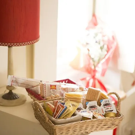 Lovelyloft - Meda Apartment